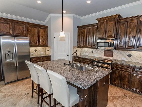 3rd image of 5659 Armillary Dr
