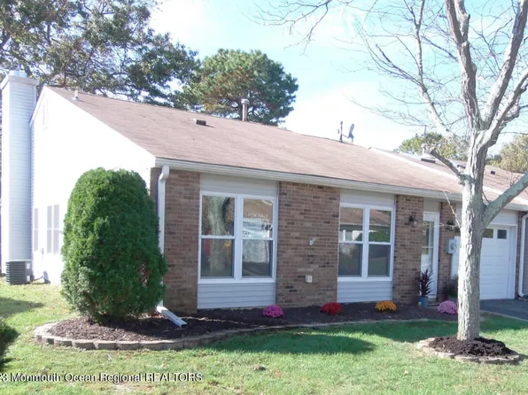 110 Petty Place, Lakewood, NJ 08701