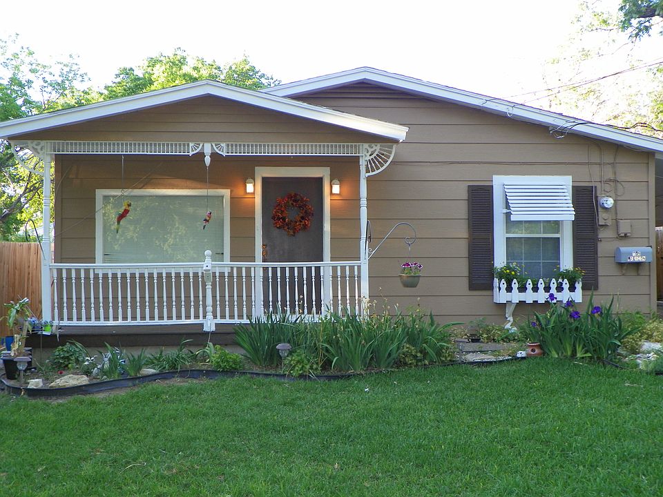 1st image of 105 Maledon St