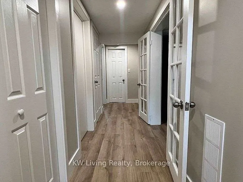 3 bed, $1,899 — Photo 4