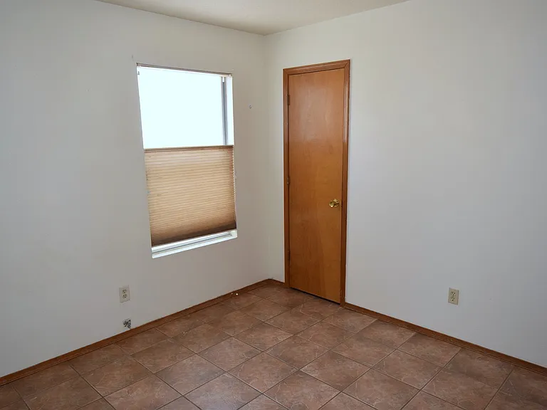 6701 Keeling St NW — Photo 10