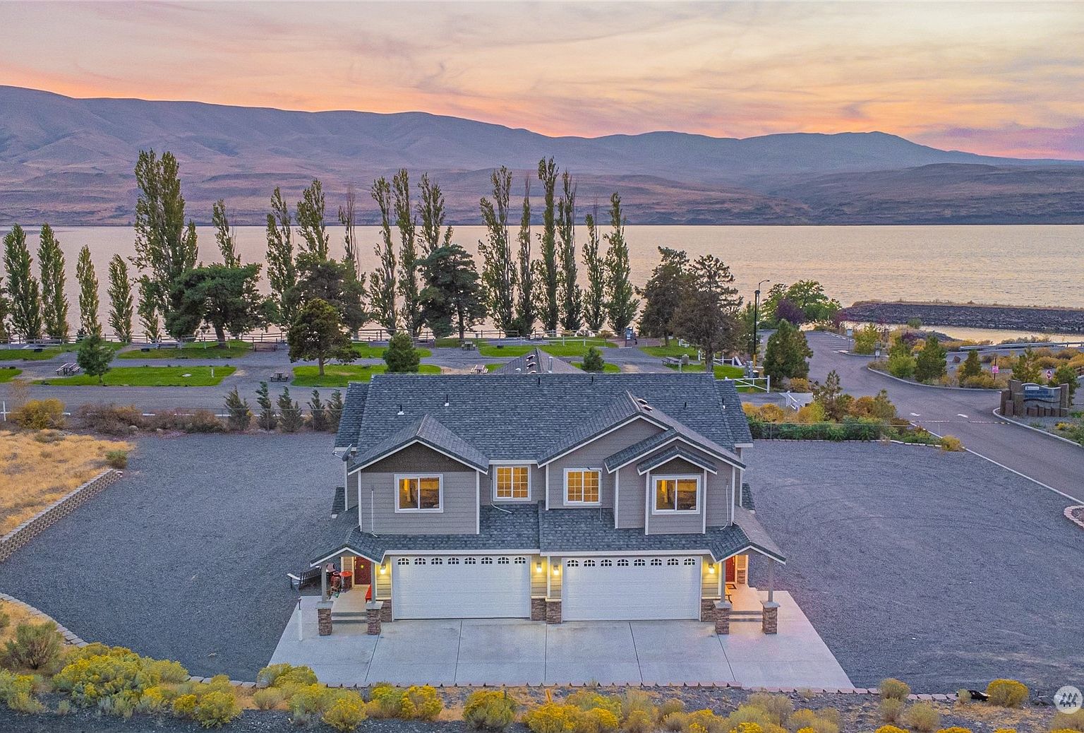 302 Desert Aire Drive SW UNIT A/B, Mattawa, WA 99349 MLS NWM2020117