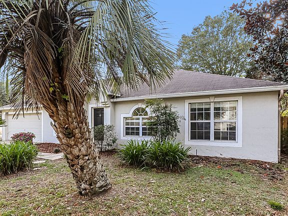 3rd image of 12202 Glenn Hollow Dr