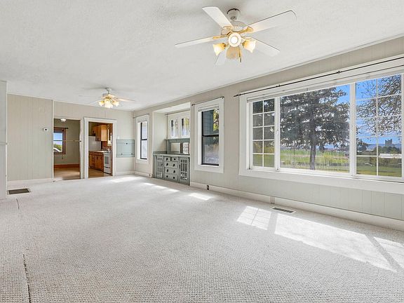 4th image of 721 Blaine Rd