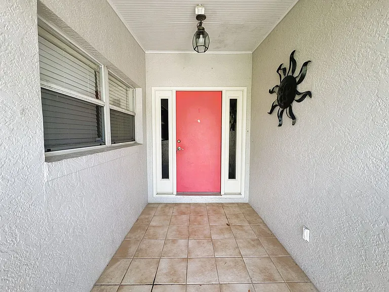 4379 Conway Blvd — Photo 3