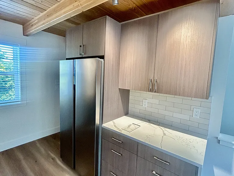 326 Boblett St — Photo 5