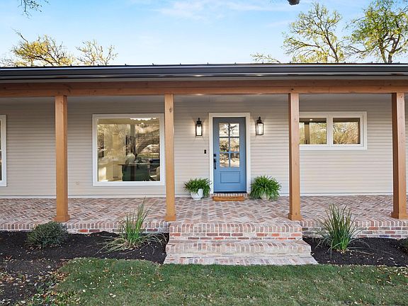 2nd image of 404 Bittern Cir