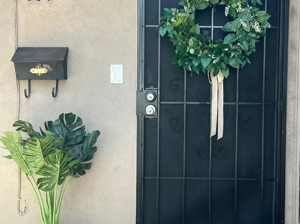 805 Tully Rd APT 24, Modesto, CA 95350