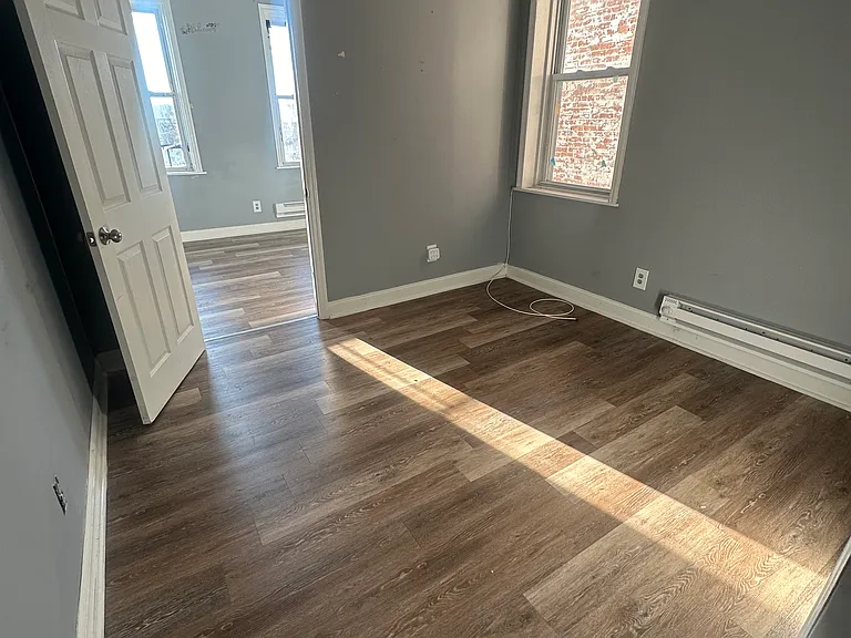 2301 Central Ave #4D — Photo 7