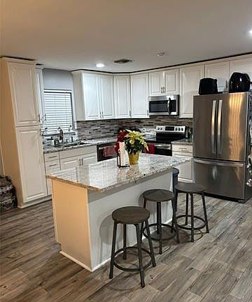 2nd image of 4525 Bissonet Dr