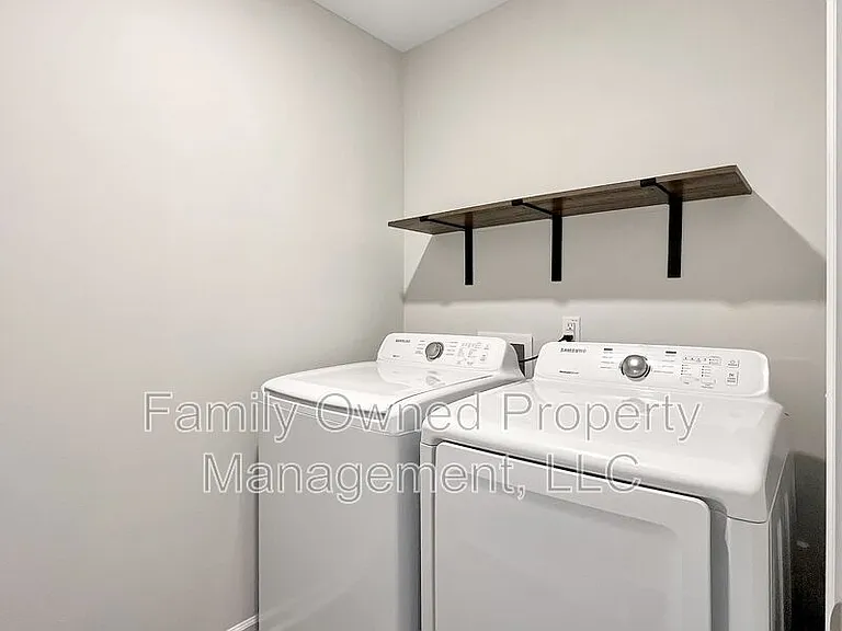 146 Sweet Cherry Ln — Photo 18