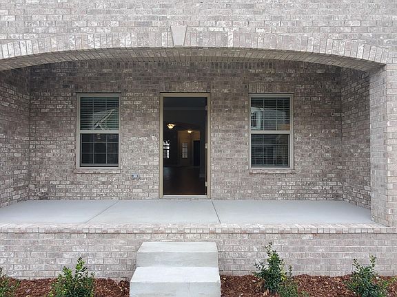 3rd image of 2034 Moultrie Cir