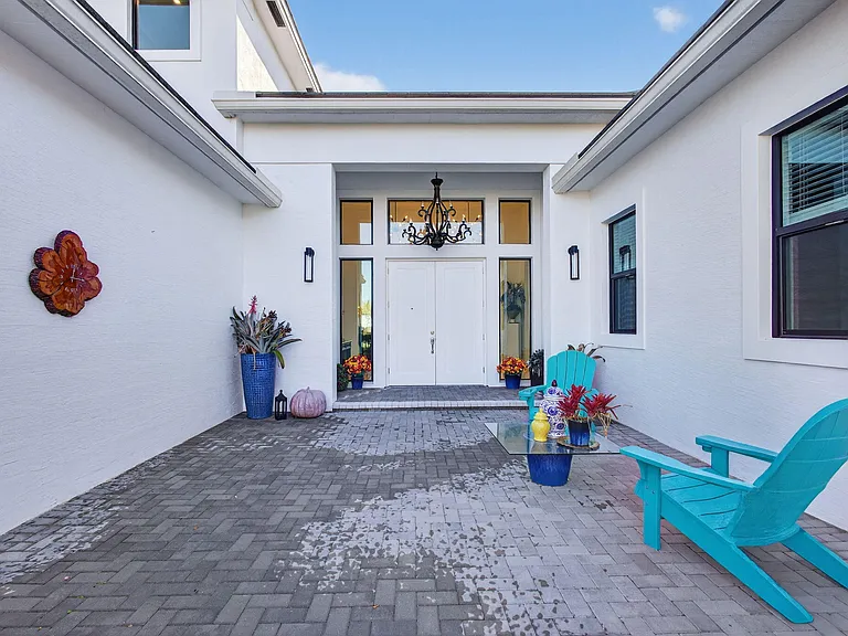 11460 SW Pietra Way — Photo 6