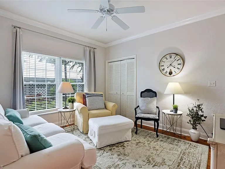 5897 Chanteclair Dr #313 — Photo 7