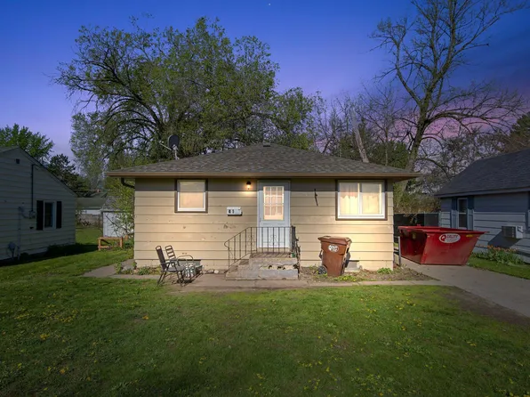 415 Wood St S, Mora, MN 55051