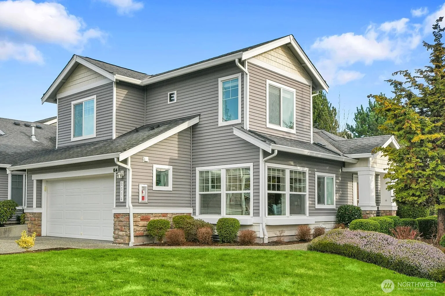2514 85th Drive NE #E4 photo 1