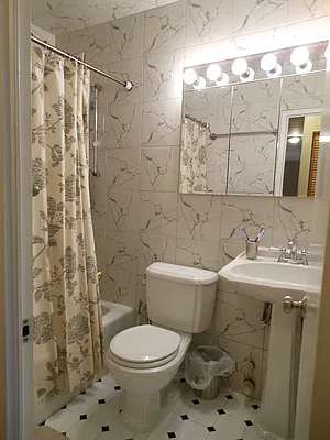 Sold by Hudson View Realty LLC | media 7