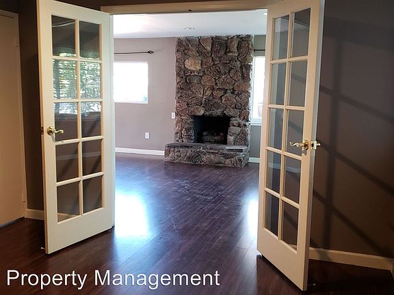 2nd image of 11121 Jersey Ave