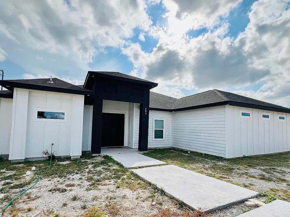 501 Gregory Dr