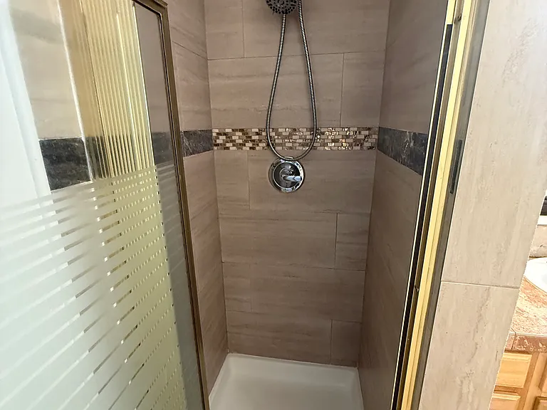 2975 Sacramento Ave #9 — Photo 4