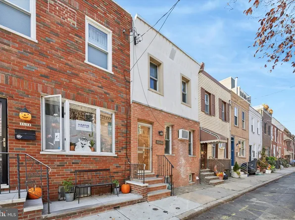 1632 S Iseminger St, Philadelphia, PA 19148