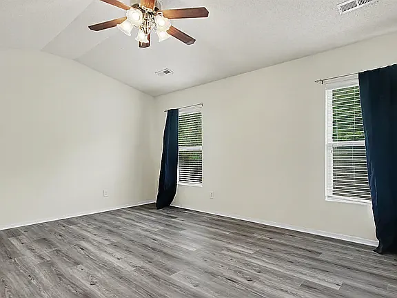 113 Olde Towne Way #3 — Photo 2