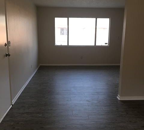 5th image of 6377 Linda Lee Dr