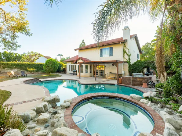 748 W Azure Hills Dr, Simi Valley, CA 93065