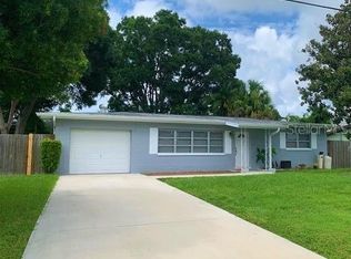 10851 Temple Ter, Seminole, FL 33772