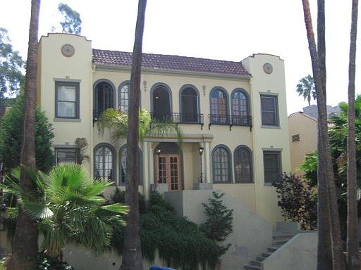 1st image of 1930 Whitley Ave APT 207