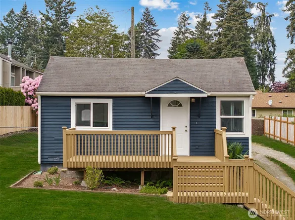 3142 Glendale Drive W, University Place, WA 98466
