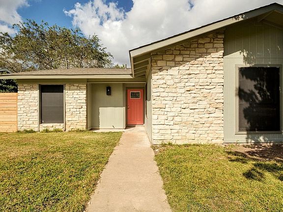 4th image of 6100 Woodhue Dr #0