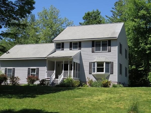 1st image of 12 Willowdale Dr