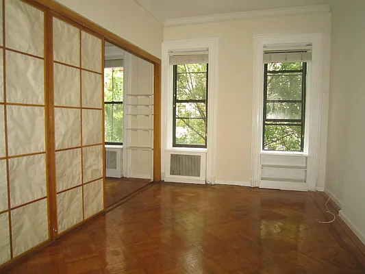 Rented by Immac Realty | media 13