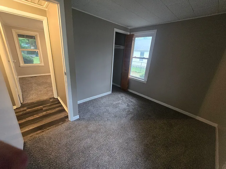 2903 W John St — Photo 11