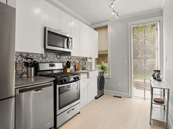 204 6th Street image 8 of 15