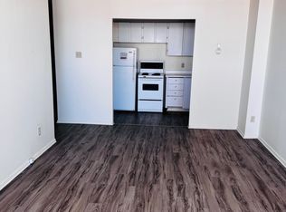 Suites of Somerset, Ottawa, ON K1Y 4K3