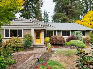 124 N 180th St, Shoreline, WA 98133