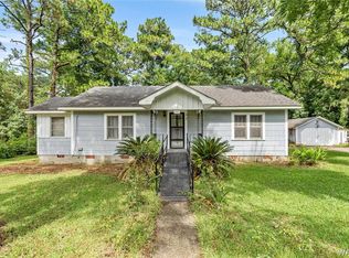 204 Forest St, Chickasaw, AL 36611