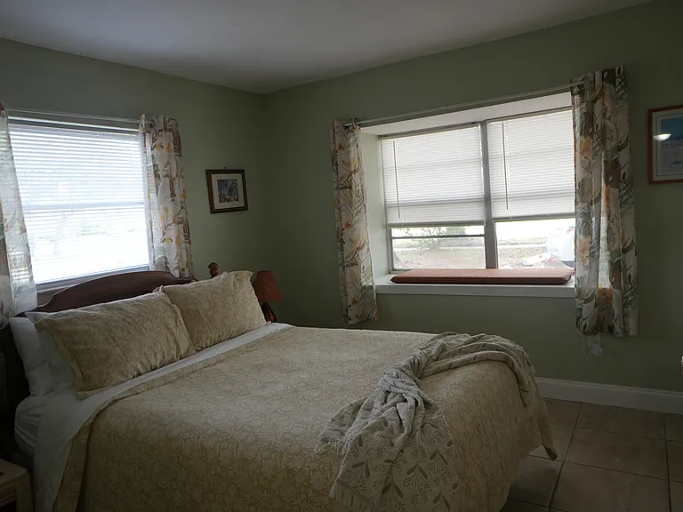 1828 East Dr — Photo 7