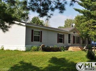 20414 Eleven Mile Rd, Leroy, MI 49655