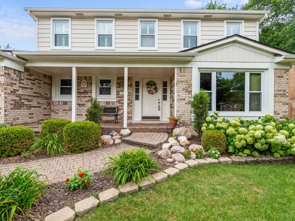 44200 Galway Dr, Northville, MI 48167