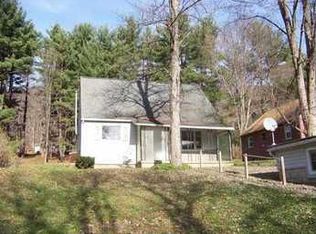 22 Phillips Rd, Bradford, PA 16701