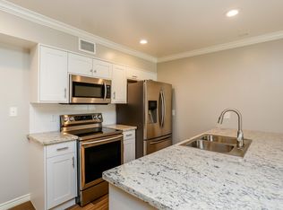 4627 Wild Indigo St APT 612, Houston, TX 77027