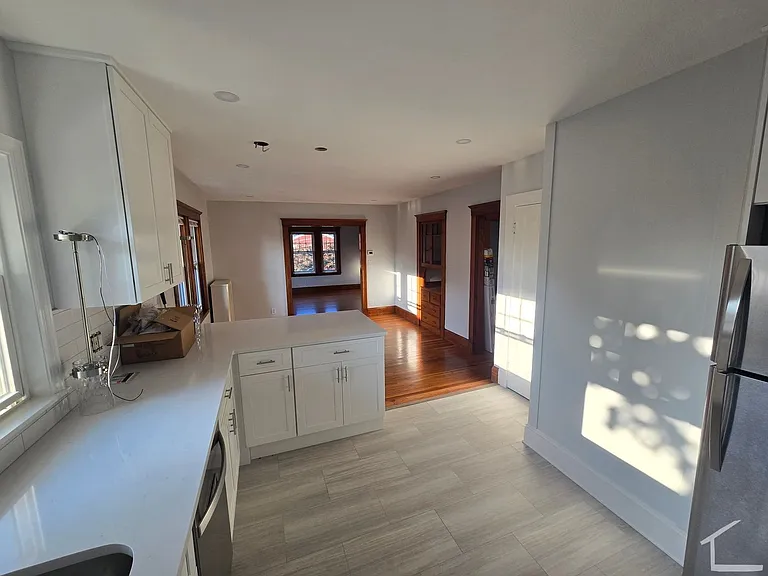 23 Milton St #3 — Photo 4