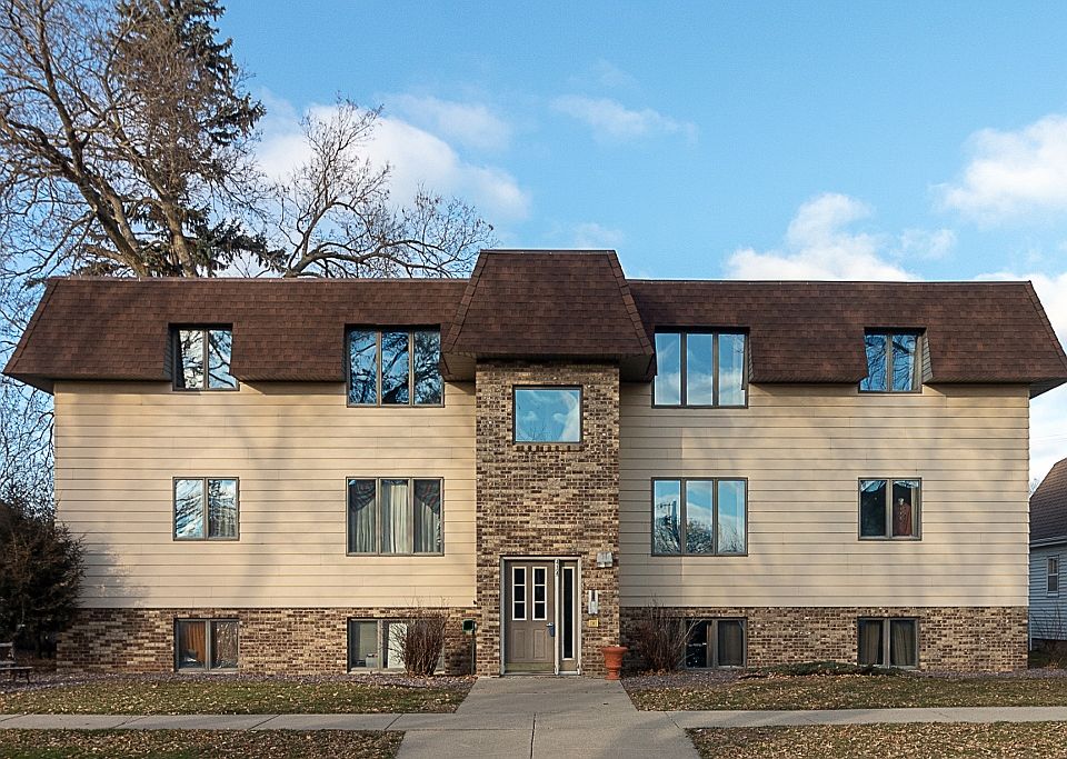 2nd image of 414 Nicollet Ave APT 6