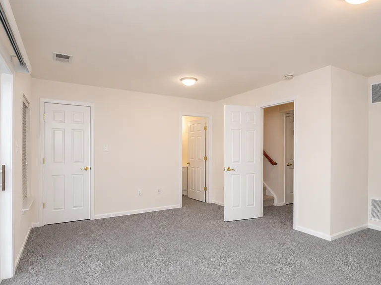 21755 Flora Springs Ter — Photo 19