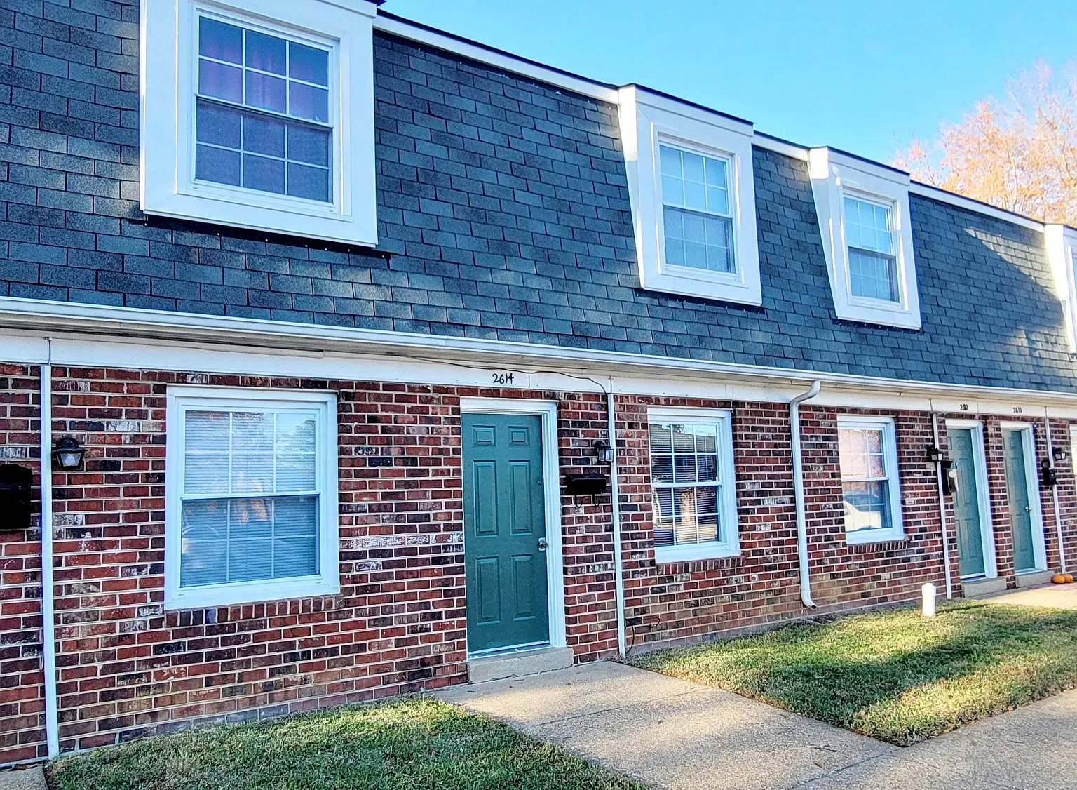 2614 Wayside Dr — Photo 1