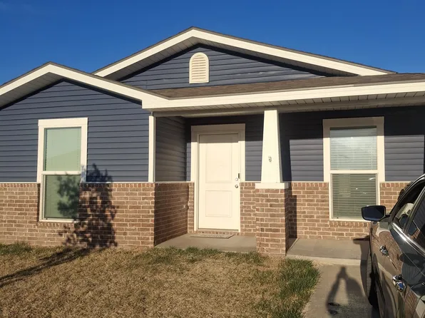 4809 Hinson St, Amarillo, TX 79118
