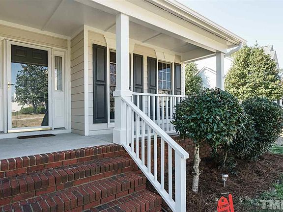 2nd image of 904 White Meadows Dr